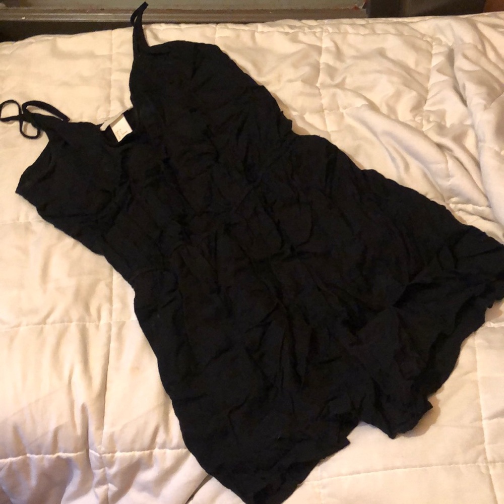 Sleeveless black romper